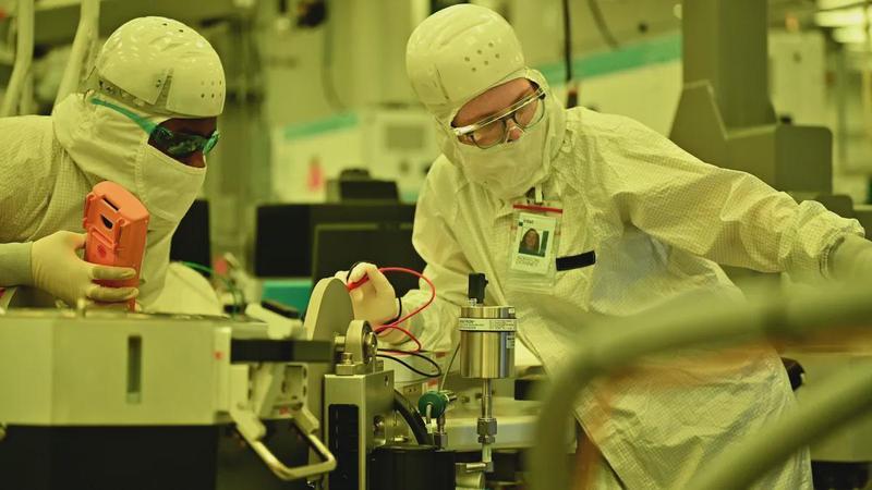  特斯拉自建芯片工厂野心显现；马斯克直面供应链压力。 IT技术 特斯拉自建芯片工厂野心显现；马斯克直面供应链压力。 IT技术