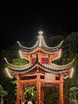  春风送暖心，勤工俭学助成长；工会情深意，铺就成才稳稳路。 新闻