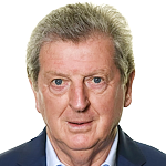  老帅执教艺术：霍奇森重返赛场，重塑战术逻辑与秩序 体育新闻