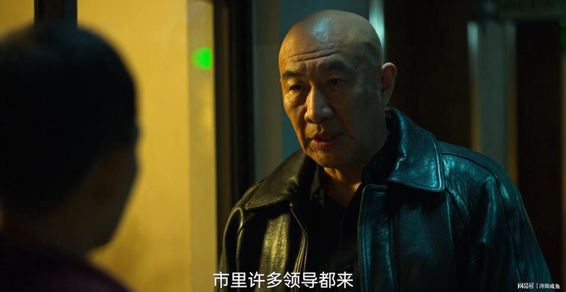  【99%的决策盲区】从曹闯之死看复杂环境下的生存逻辑 情感心理