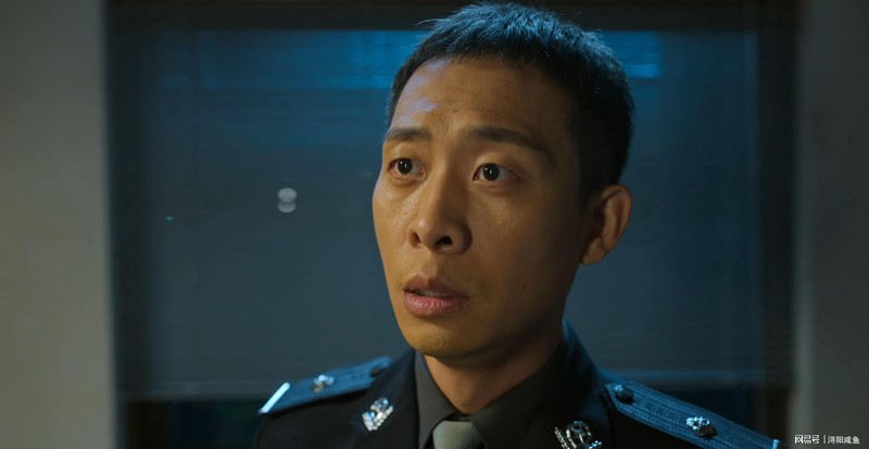  【99%的决策盲区】从曹闯之死看复杂环境下的生存逻辑 情感心理