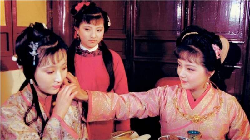 为何繁华终归一场梦？解析经典书名更迭背后的情感逻辑