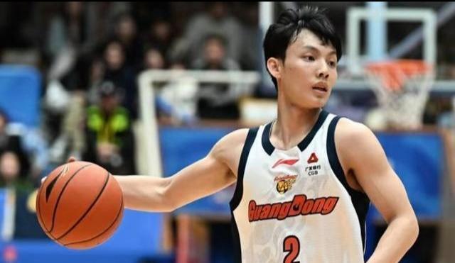  广东后场体系崩塌深度复盘：86-99惨败背后的技术困局与破局逻辑 体育新闻