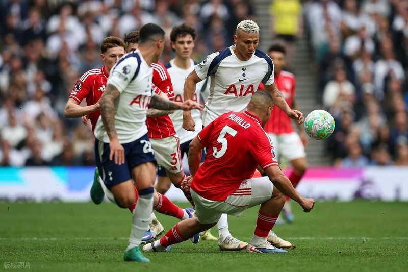  【战术深度】热刺降级危机下的战术重构：德泽尔比方案能否力挽狂澜？ 体育新闻