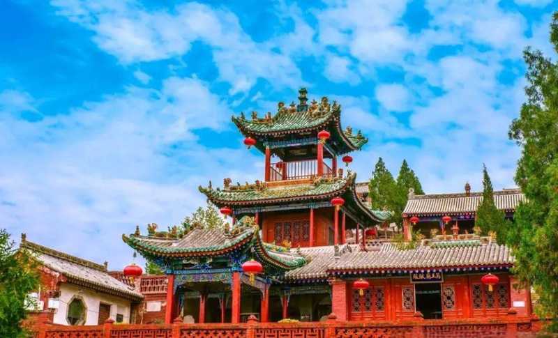  当故乡的春天被看见：一座小城如何用百场活动留住漂泊的心 文化旅游