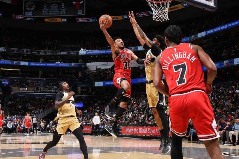  公牛三叉戟合砍84分背后的战术密码：奇才八连败的技术根源深度解析 体育新闻