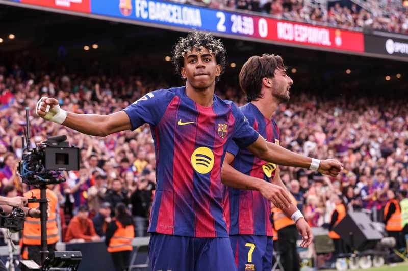  战术解码：巴萨4-1德比大胜背后的技术密码与体系运转 体育新闻